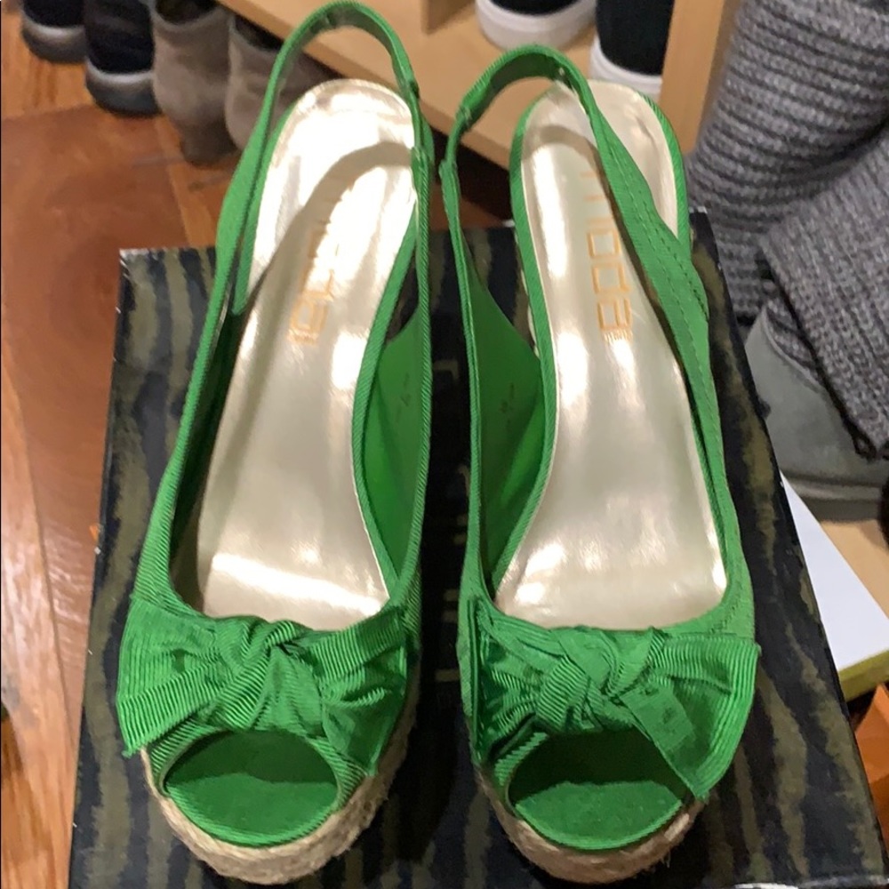 Mods green wedges